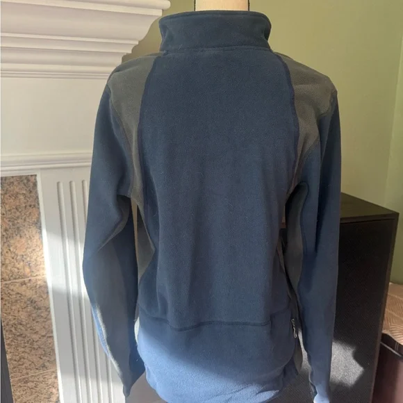 The North Face Dark Blue and Gray Pullover - Picture 3 of 8